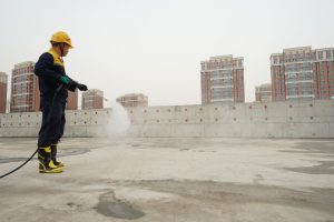 שומרים על הבית יבש - המדריך המלא לאיטום גגות במרכז