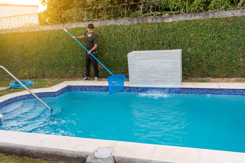 תחזוקה של בריכה - כל מה שצריך לדעת על התקנה ואחזקה של בריכות מתועשות